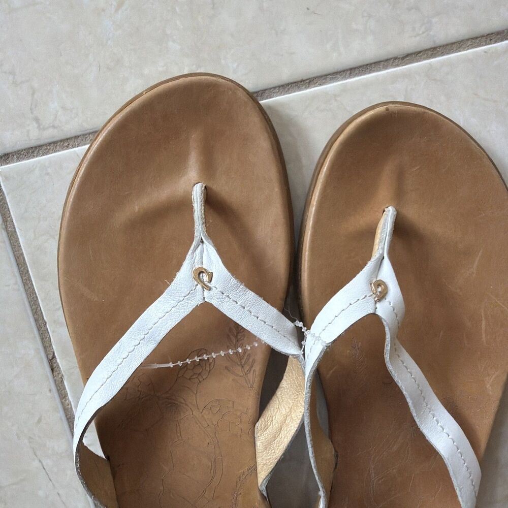 Women's OLUKAI Honu Leather Upper  Thong Sandals Flip Flops Size 9 - Picture 6 of 16